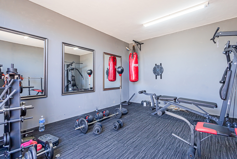 5 Bedroom Property for Sale in Myburgh Park Western Cape